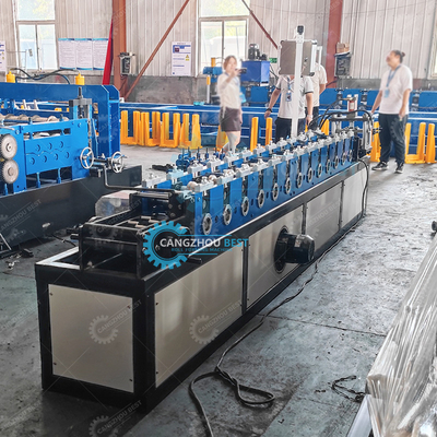 Zambia phổ biến thép galvanized Rolling Shutter Profile Door Roller Roll Forming Machine