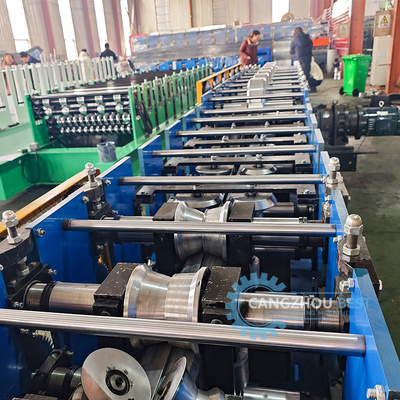 Máy tạo cuộn cắt khuôn ống thép màu với máy khuỷu tay