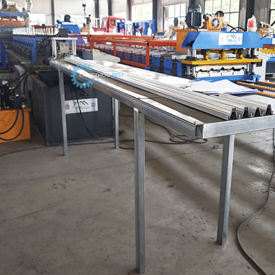 Tốc độ cao Flying cắt không ngừng Furring kênh Roll hình thành máy