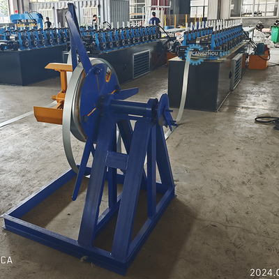 Flying Cutter Máy tạo cuộn kênh chính galvanized tốc độ cao