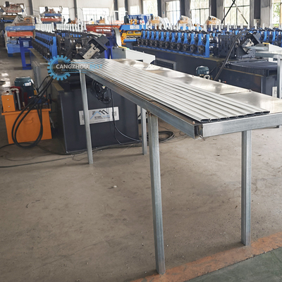Flying Cutter Máy tạo cuộn kênh chính galvanized tốc độ cao